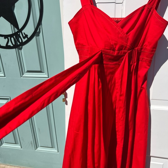 Medium dress - Picture 2 of 4